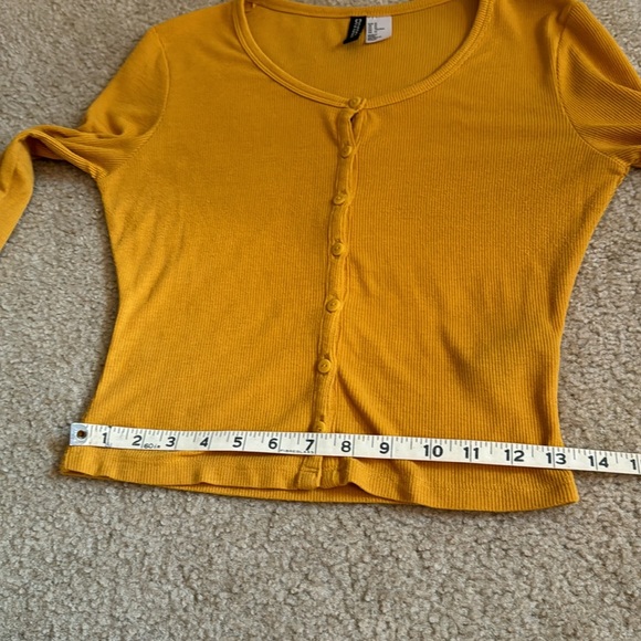 H&M DIVIDED Cardigan - Size Medium - Picture 10 of 11